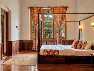 Heritage Family Room