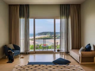 Premier Sea View Room